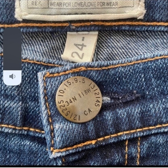 Current/Elliott Mid Rise Straight Jean - Picture 6 of 8